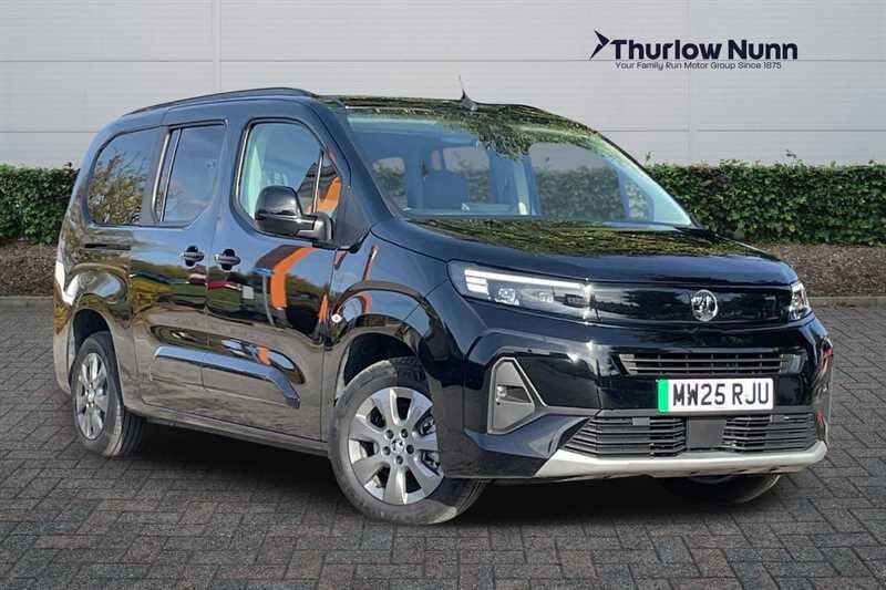 2025 Vauxhall Combo Life E Ultimate XL (5st)