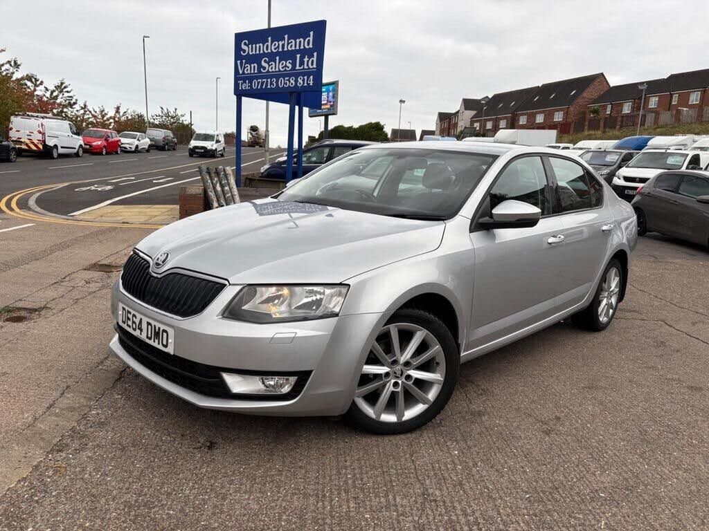 2014 Skoda Octavia 1.6TDI Elegance Hatchback DSG