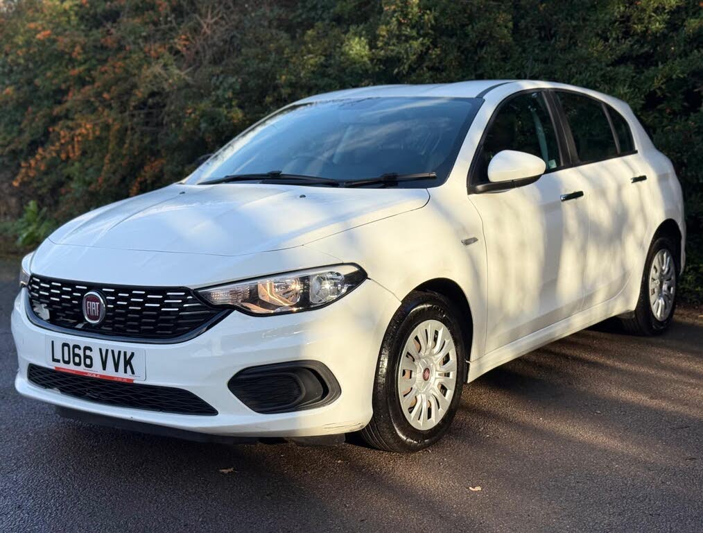 2016 Fiat Tipo 1.4 Easy Hatchback