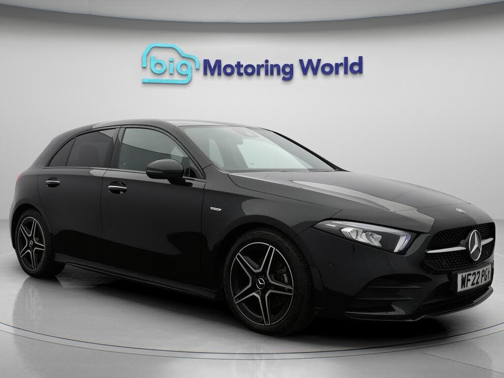 2022 Mercedes-Benz A-Class 1.3 A180 AMG Line Premium Edition Hatchback 5d 7G-DCT