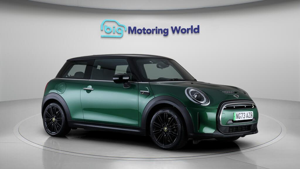 2023 MINI Mini E Cooper S 2)