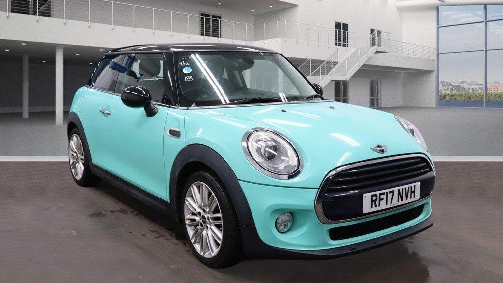 2017 MINI Mini 1.5TD Cooper D (s/s) Hatchback 3d Auto