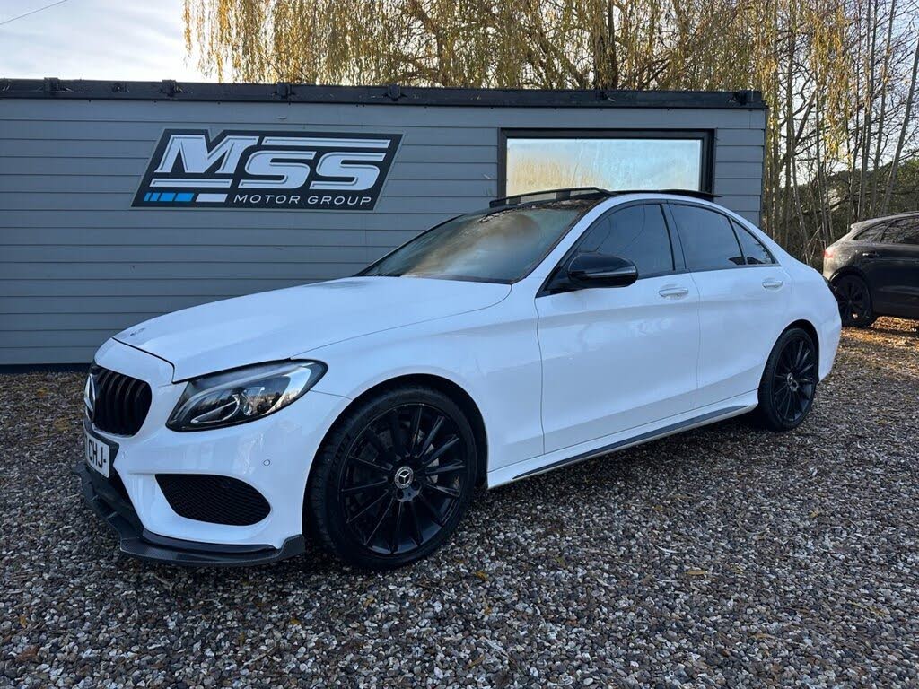 2017 Mercedes-Benz C-Class 2.1d C220d AMG Line (Premium)(s/s) Saloon 4d 9G-Tronic Plus