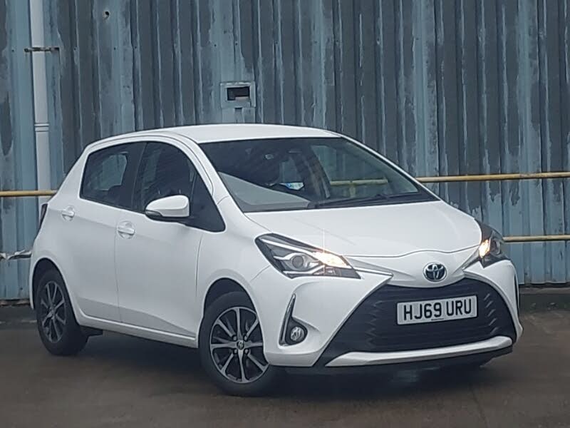2019 Toyota Yaris 1.5 VVT-i Icon Tech (111bhp) 1496cc