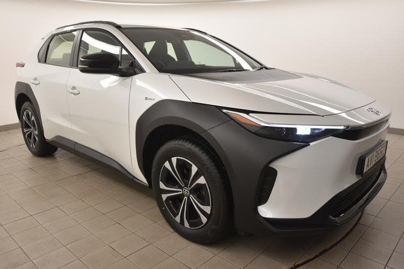 2025 Toyota bZ4X E Pure (11KW