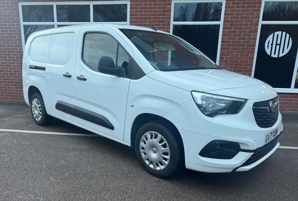 2022 Vauxhall Combo 1.5CDTi Sportive 2300 (100PS)(Eu6dT) L1H1