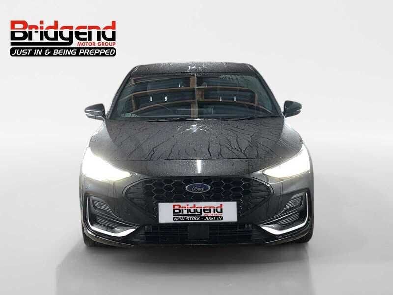 2022 Ford Focus 1.0T ST-Line Vignale (125ps) Hatchback