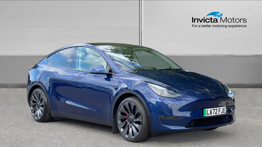2023 Tesla Model Y E Performance
