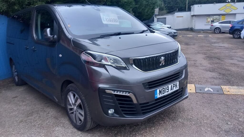 2019 Peugeot Traveller 2.0 BlueHDi Allure 2.0 BlueHDi (150ps) (Standard)(s/s)