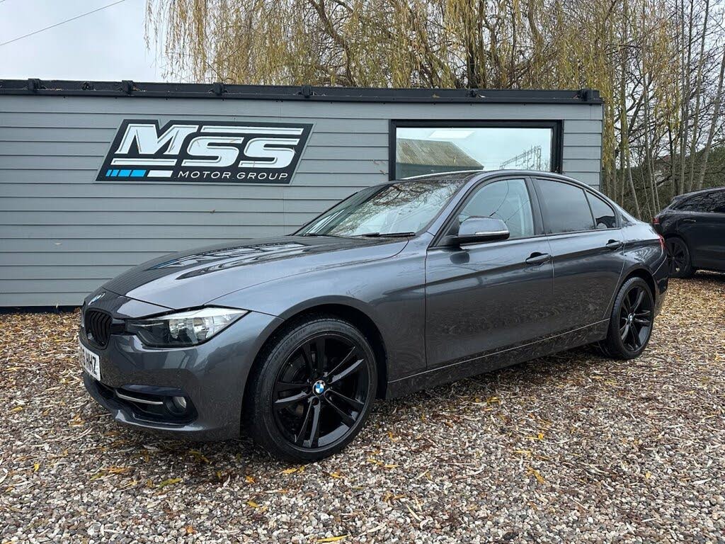 2016 BMW 3 Series 2.0 320i Sport Saloon 4d Auto
