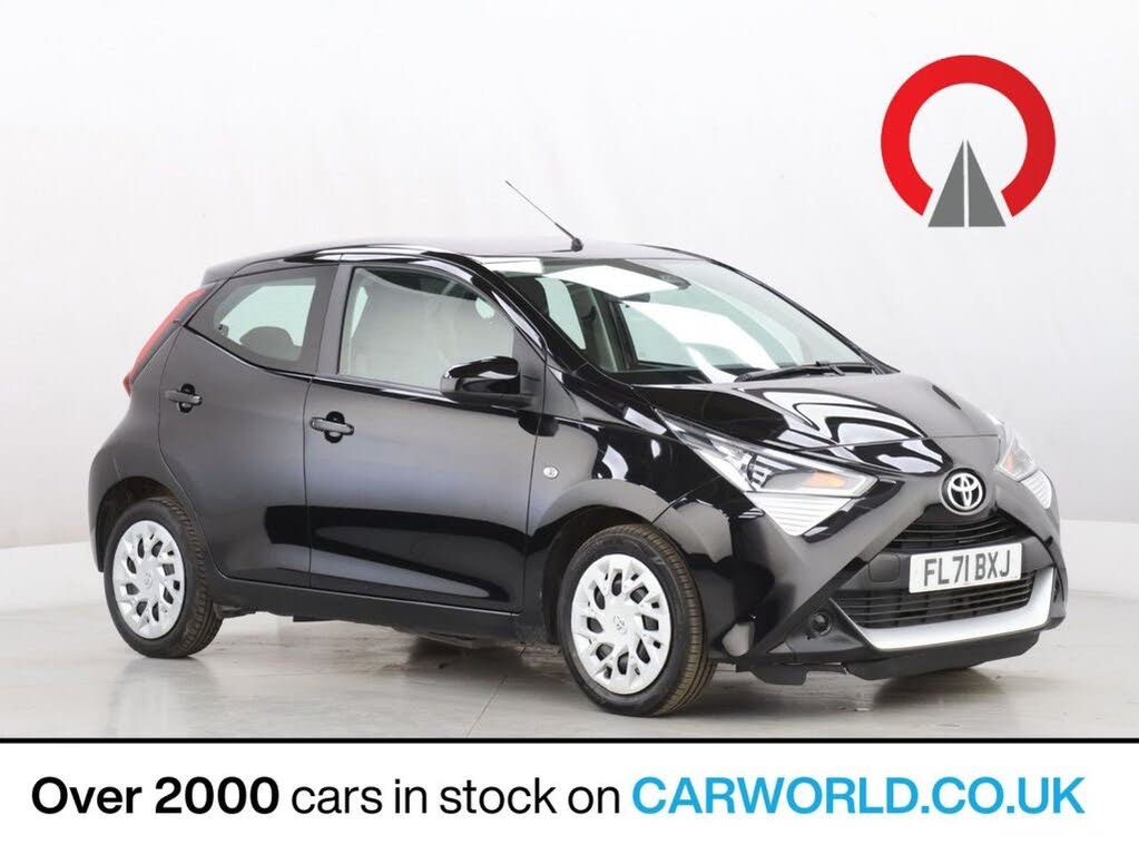 2021 Toyota AYGO 1.0 VVT-i x-play (TSS)