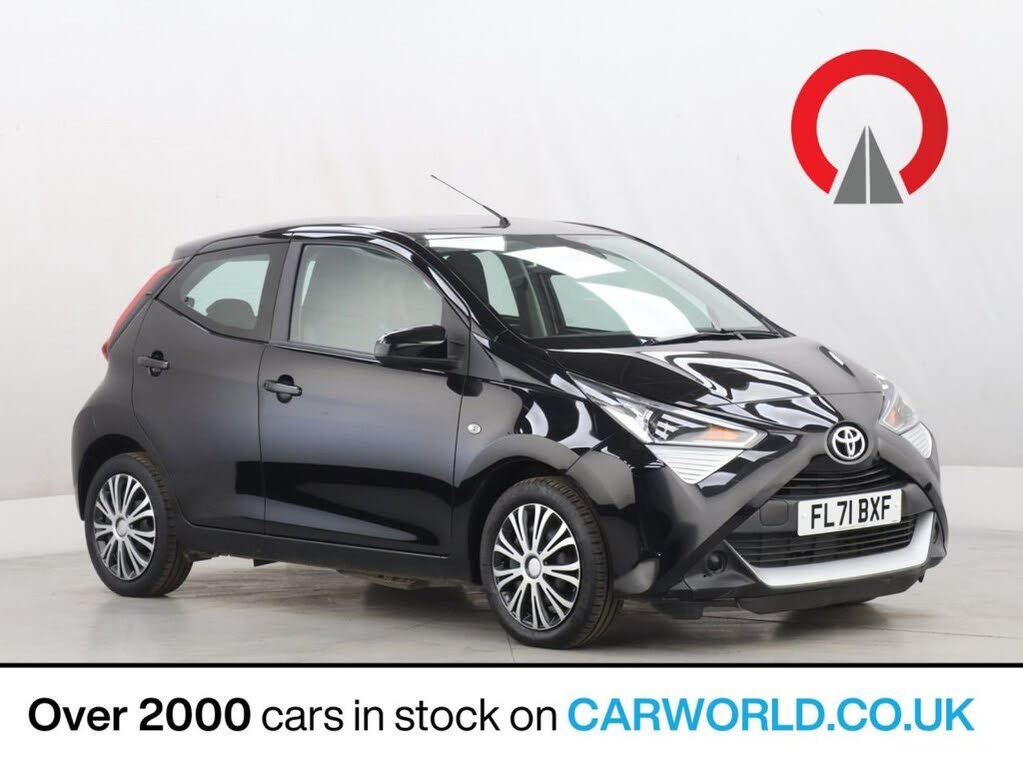 2021 Toyota AYGO 1.0 VVT-i x-play (TSS)