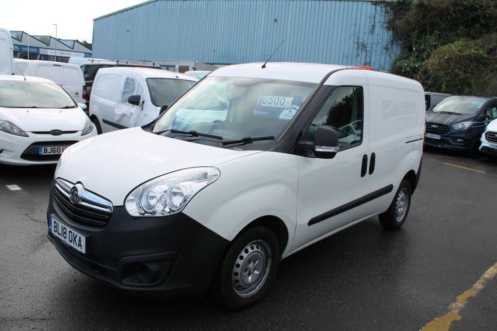 2018 Vauxhall Combo 1.3CDTi 2000 Panel