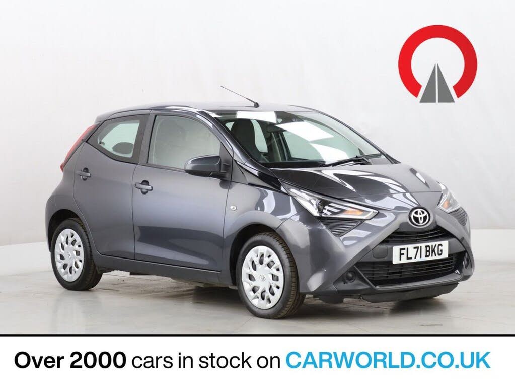 2021 Toyota AYGO 1.0 VVT-i x-play (TSS)