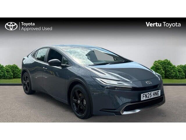 2025 Toyota Prius 2.0 VVT-i Design