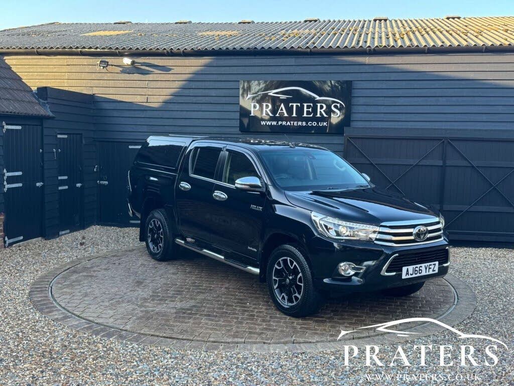 2016 Toyota Hi-Lux 2.4D Invincible X auto