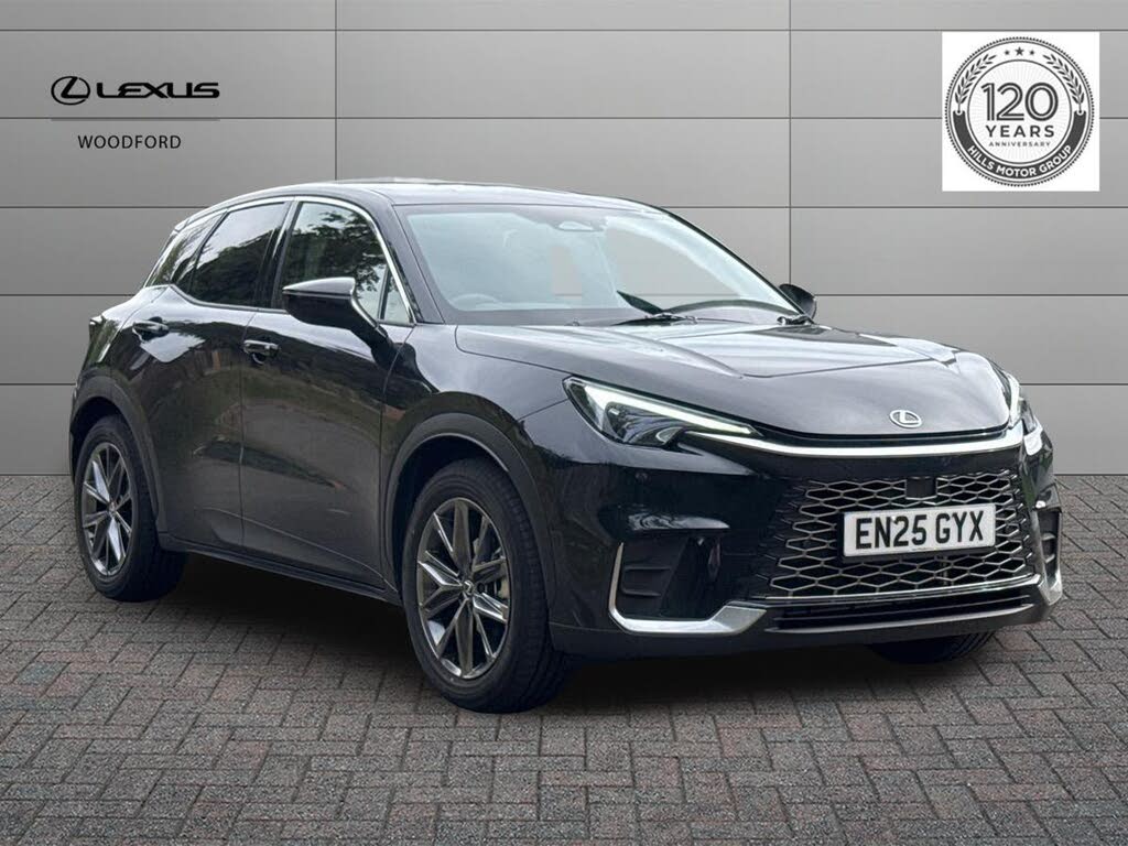 2025 Lexus LBX 1.5 Premium Plus