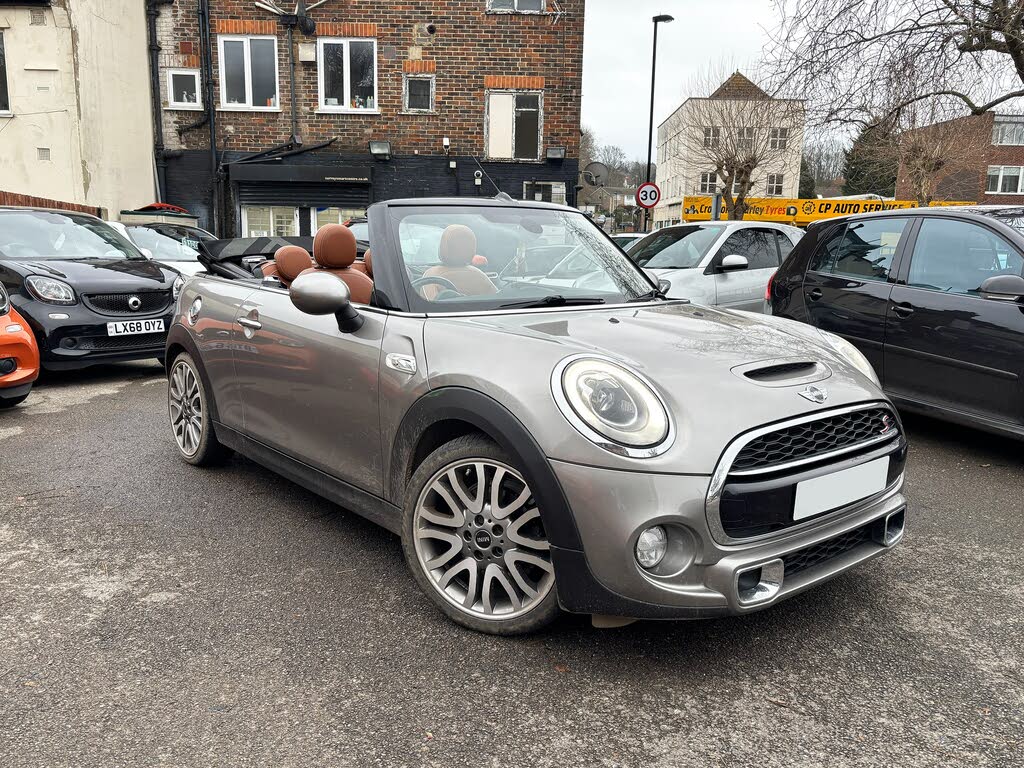 2016 MINI Mini 2.0 Cooper S (s/s) Convertible 2d