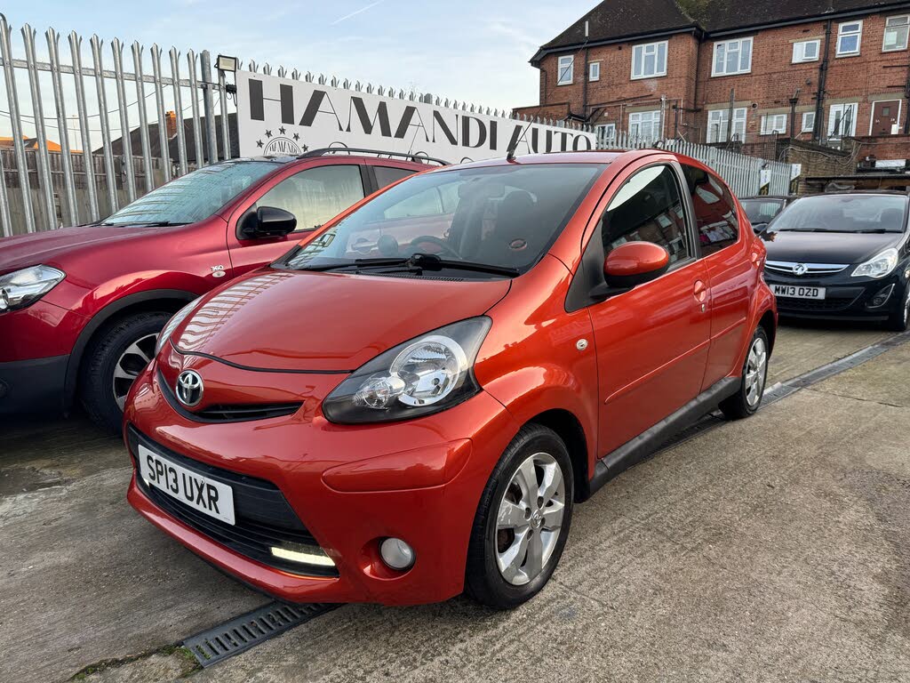 2013 Toyota AYGO 1.0 AYGO Fire 5d M/M
