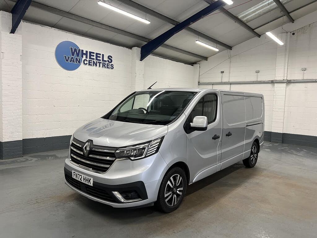 2022 Renault Trafic 2.0dCi LL30 150 Sport+ Panel