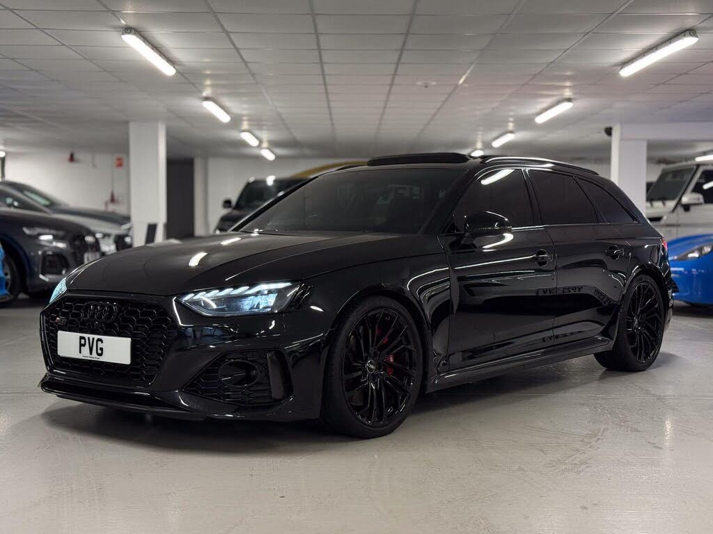 2020 Audi RS4 Avant 2.9 TFSI Carbon Black
