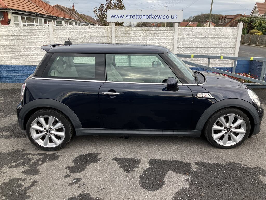 2014 MINI Mini 1.6 Cooper S Hatchback 3d