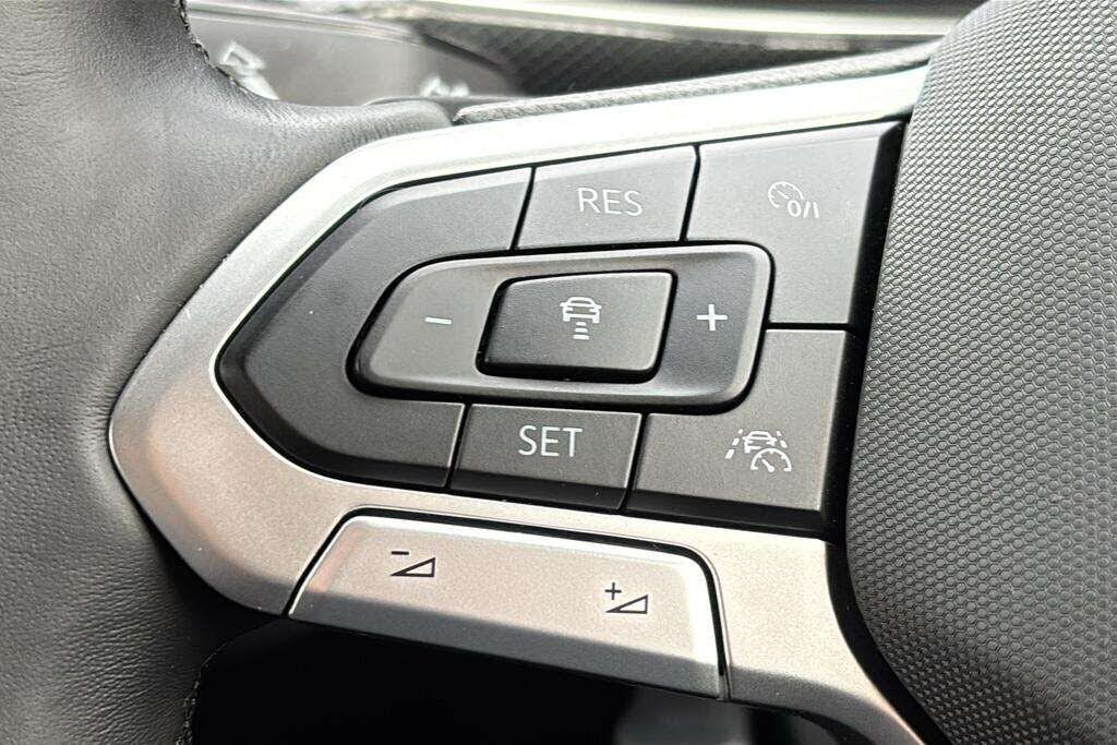 2025 Volkswagen T-Cross 1.0 TSI Black Edition DSG