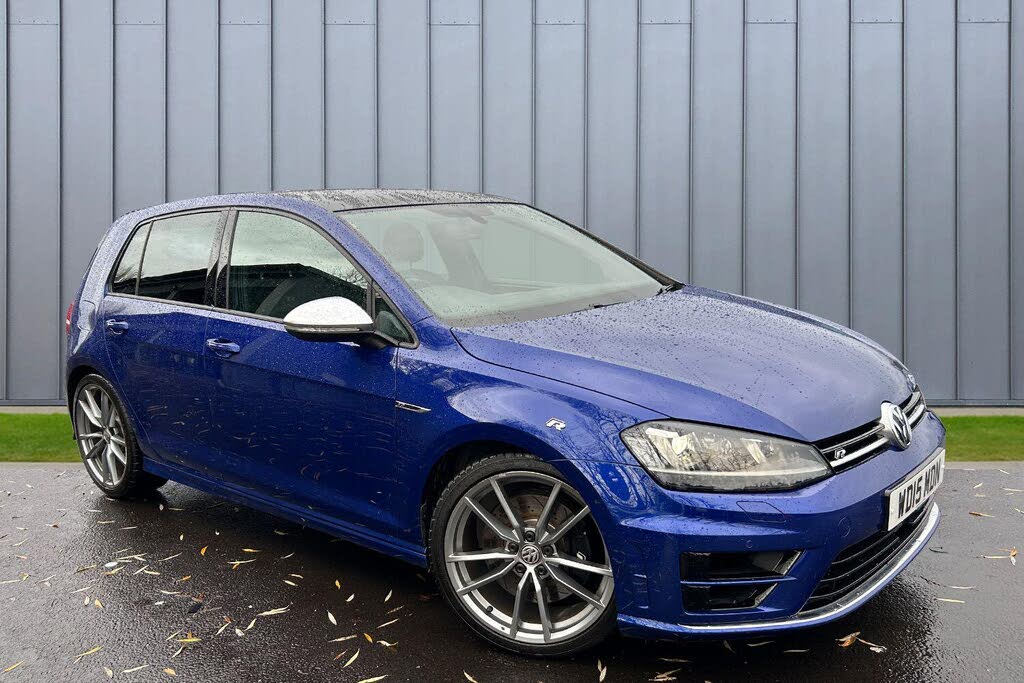 2015 Volkswagen Golf 2.0 TSI R Hatchback 5d DSG