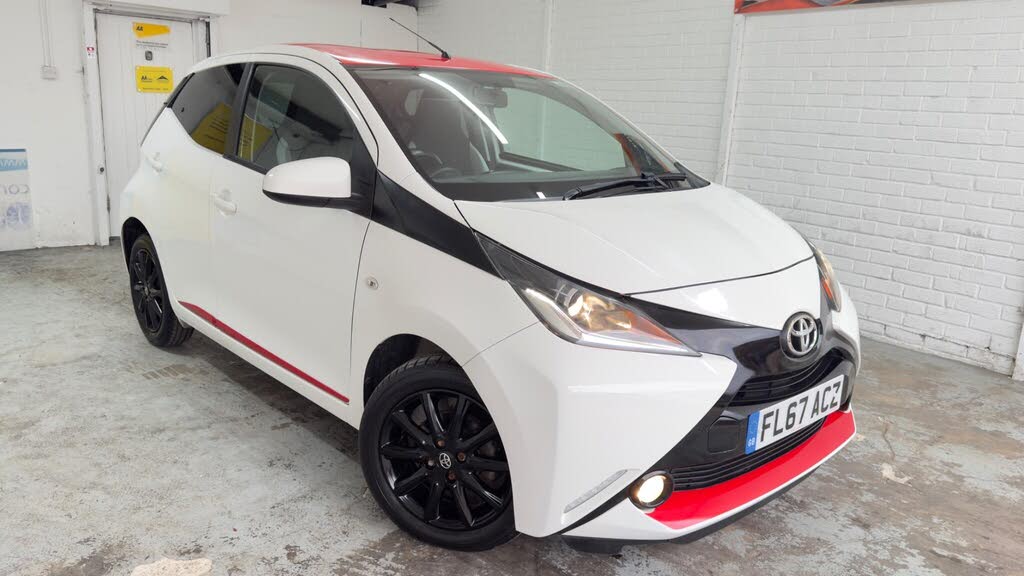 2017 Toyota AYGO 1.0 VVT-i x-press (71bhp) x-shift
