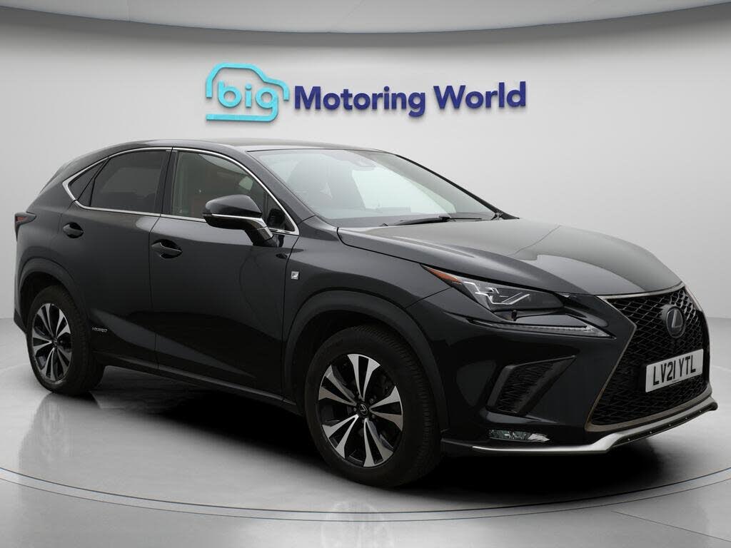 2021 Lexus NX 300h 2.5 F SPORT (Premium Pack)