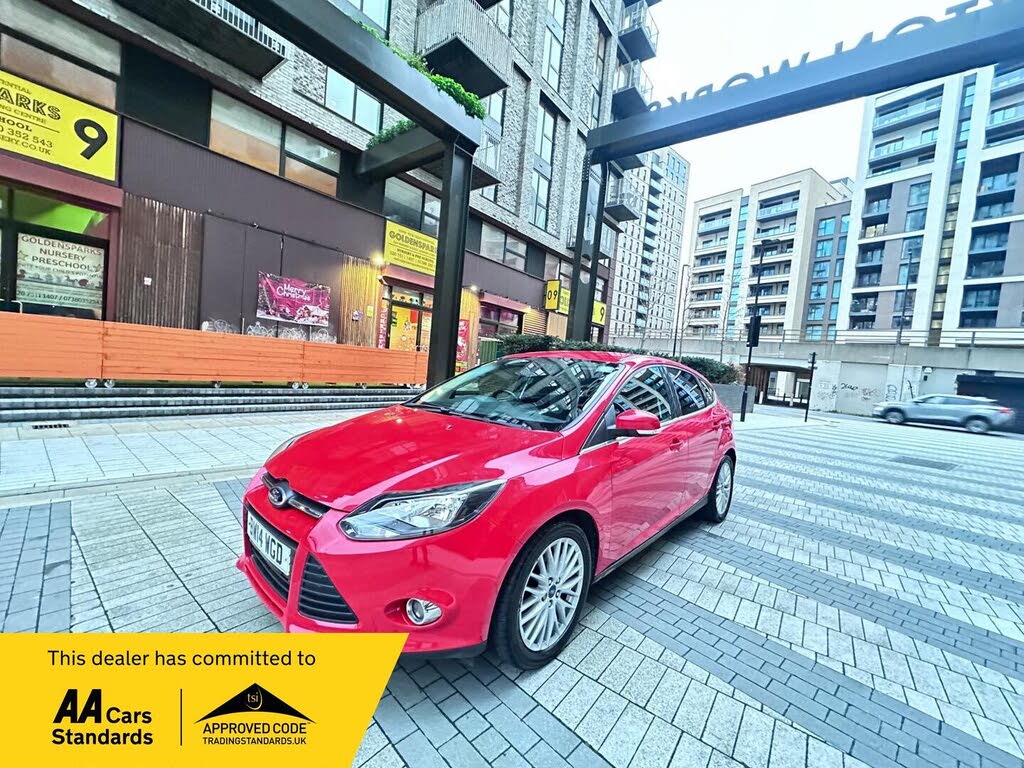 2014 Ford Focus 1.0 Zetec (125ps) (s/s) Hatchback