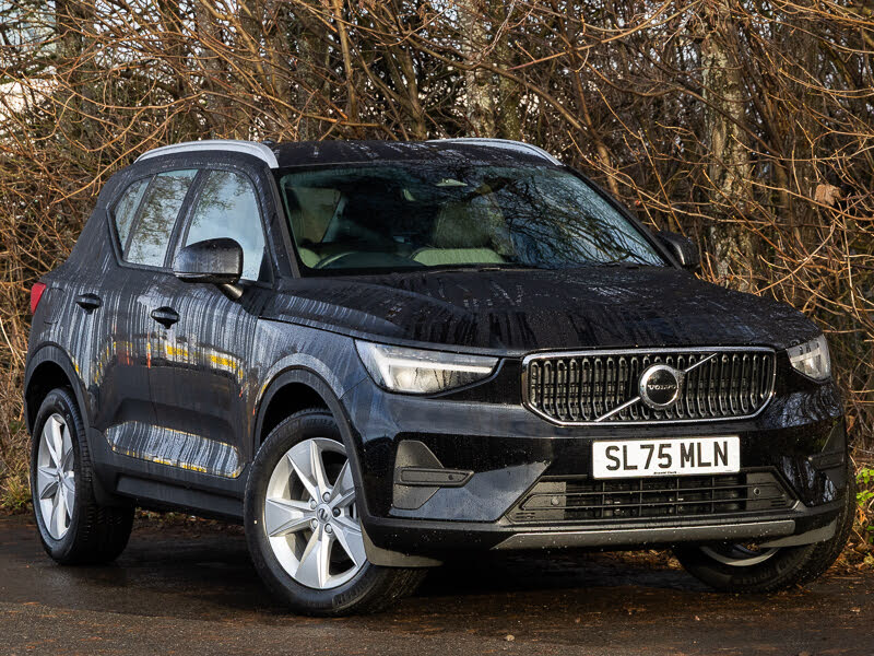 2025 Volvo XC40 2.0 B3 Core