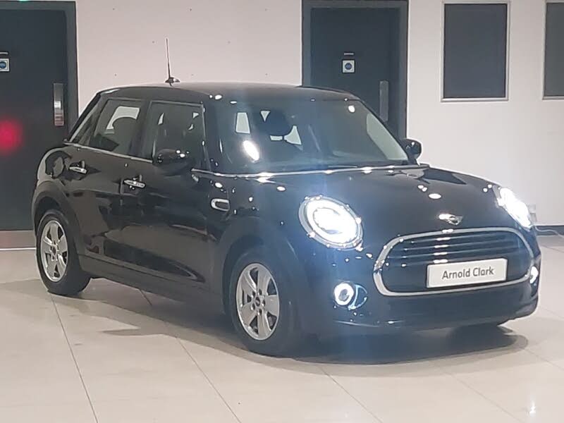 2019 MINI Mini 1.5 Cooper Classic Hatchback 5d