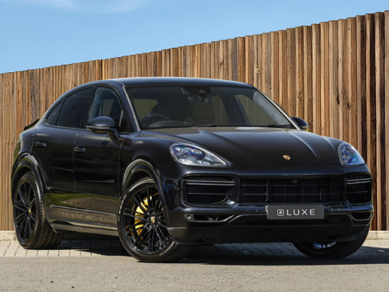2019 Porsche Cayenne 4.0 V8 Turbo S E-Hybrid Coupe
