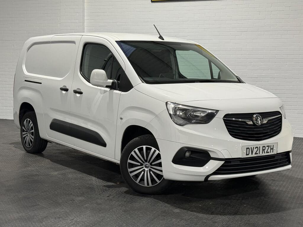 2021 Vauxhall Combo 1.5CDTi Sportive 2300 (100PS)(EU6dT) L2H1 Panel