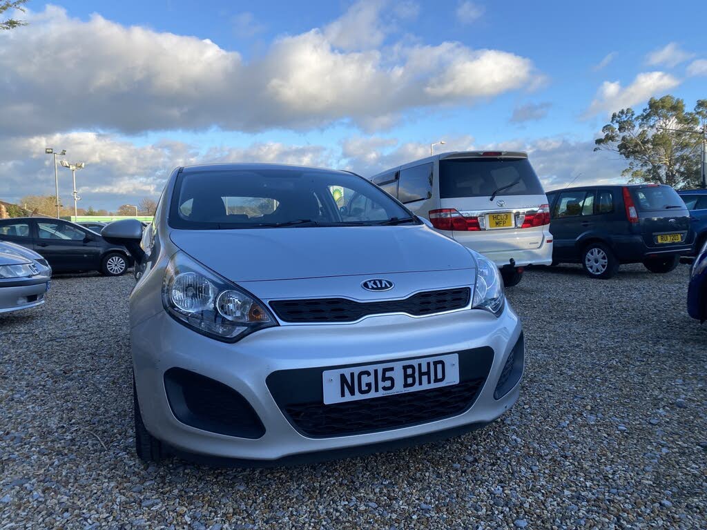 2015 Kia Rio 1.25 VR7 3d
