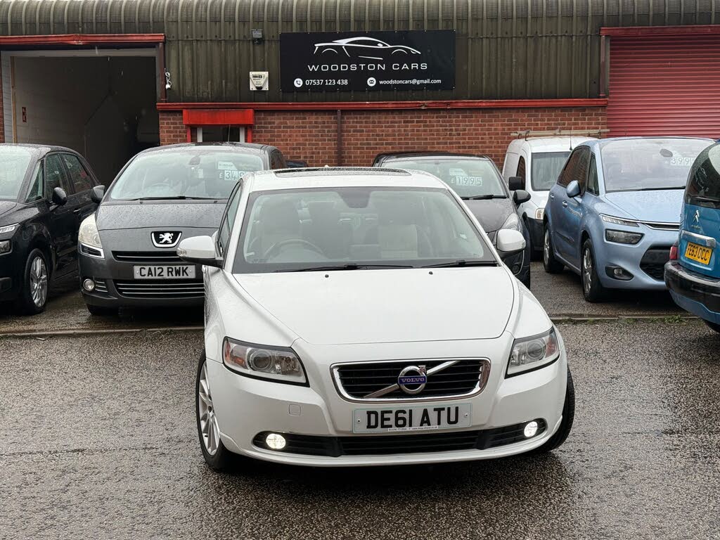 2011 Volvo S40 1.6TD DRIVe SE Lux (115bhp)
