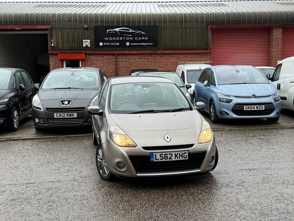 2012 Renault Clio 1.5TD Dynamique Tom Tom Hatchback 5d