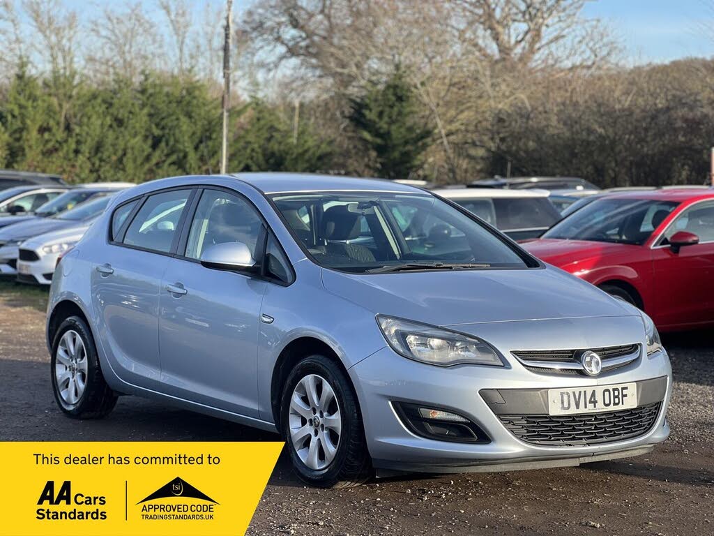 2014 Vauxhall Astra 1.6 Design Hatchback