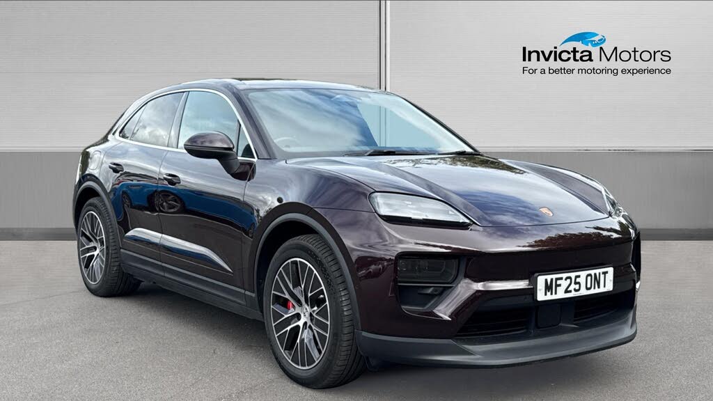 2025 Porsche Macan E 4S Electric