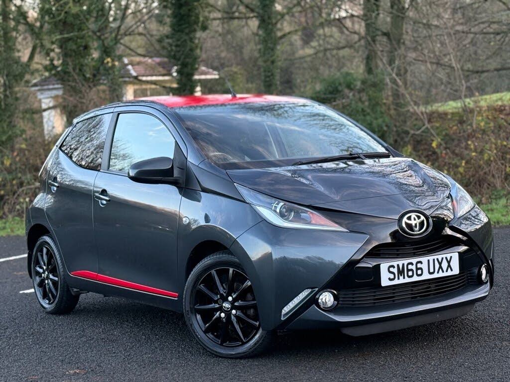2017 Toyota AYGO 1.0 VVT-i x-press (71bhp)