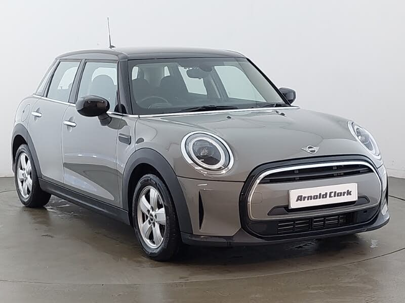 2021 MINI Mini 1.5 Cooper Classic Hatchback 5d