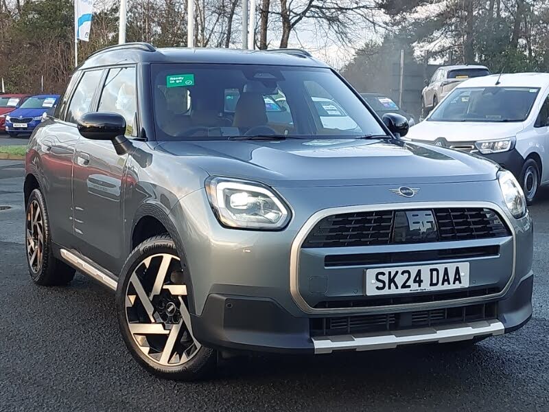 2024 MINI Mini Countryman 1.5 Cooper C Exclusive