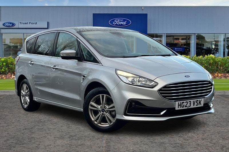 2023 Ford S-MAX 2.5 Titanium