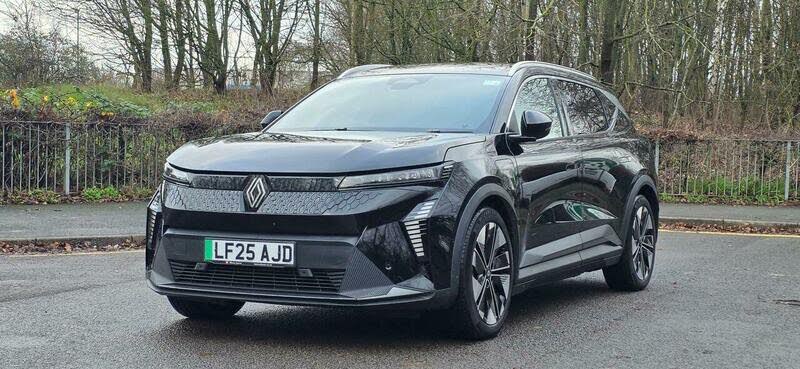 2025 Renault Scenic E-Tech E techno (220ps) Long