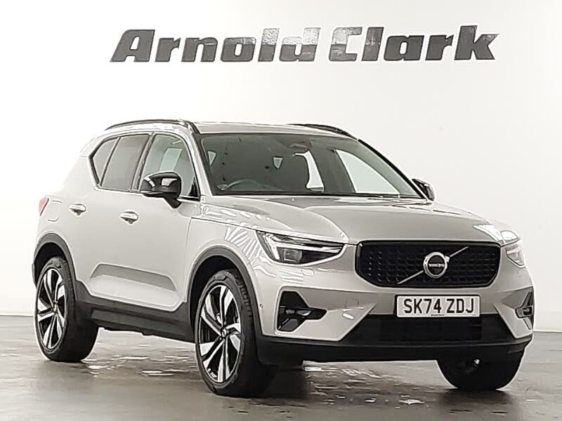2024 Volvo XC40 2.0 B4 R-Design Pro