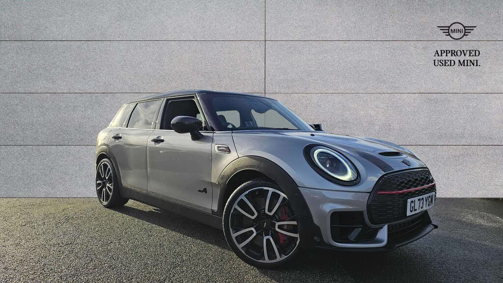 2023 MINI Mini Clubman 2.0 John Cooper Works (Premium Plus)