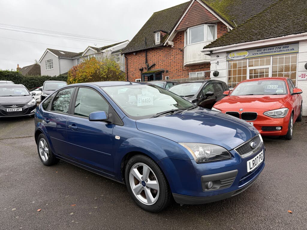 2007 Ford Focus 1.6 Zetec Climate (100ps) Hatchback 5d auto