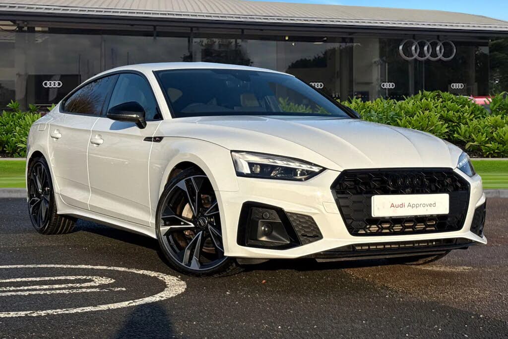 2022 Audi A5 2.0 40 TFSI Black Edition Sportback 5d