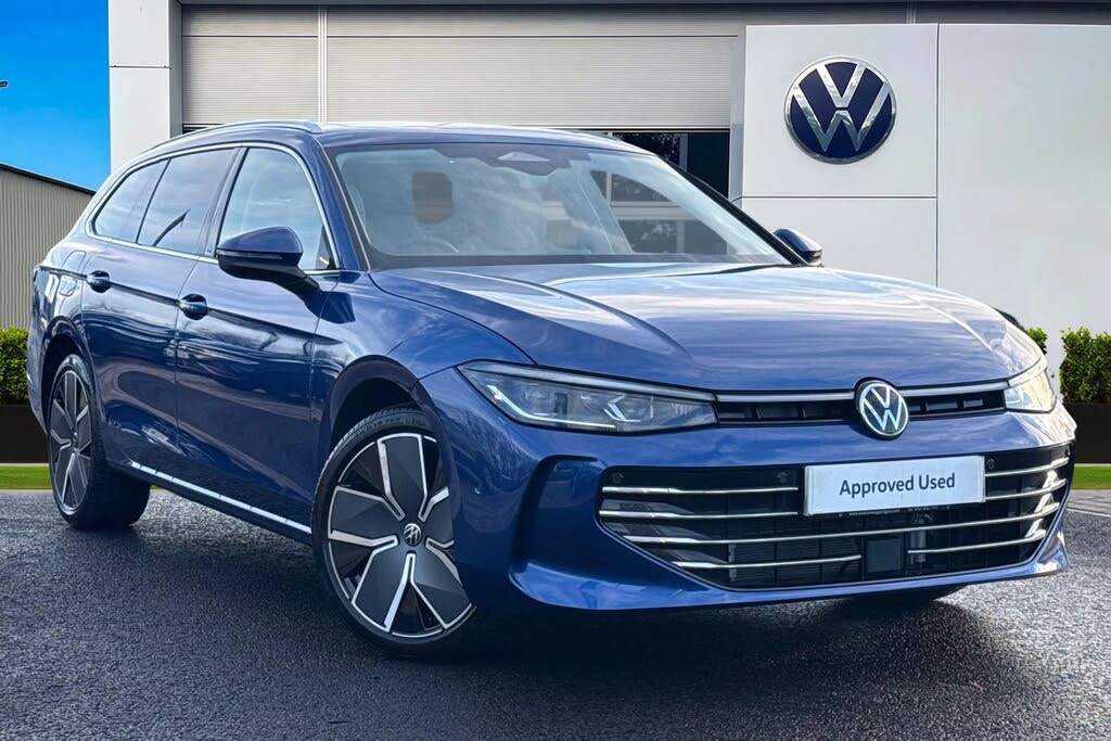 2025 Volkswagen Passat 1.5 TSI Elegance (272ps)